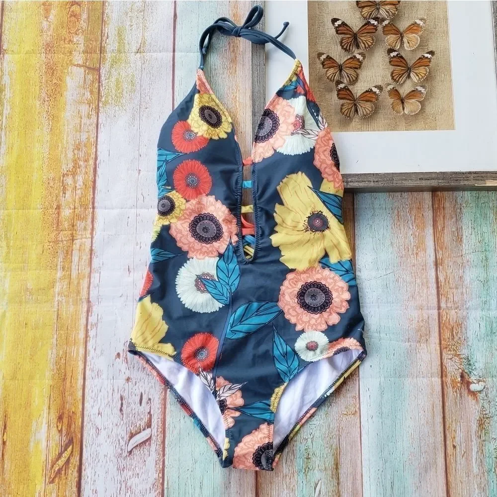 Modcloth The‎ Tereza One-Piece Floral SwimsuitS